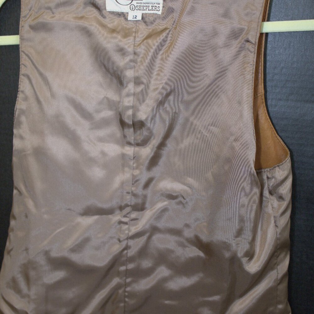 VINTAGE LEATHER VEST - Picture 8 of 9